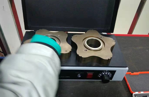 真空泵在工業(yè)上有哪些應用？